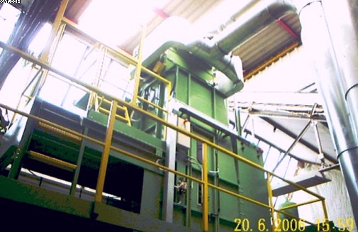 GUALCHIERANI Bale Press, 200 ton, 2001 yr.
